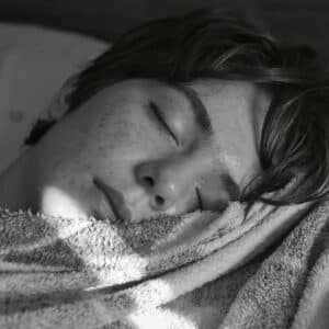 What does it mean when you dream about killing someone? Common meanings, triggers and what to do next.